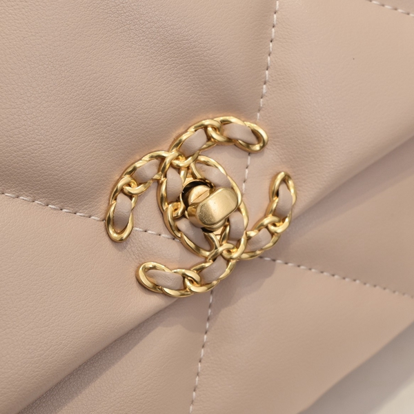 シャネルバッグ素材ディテール